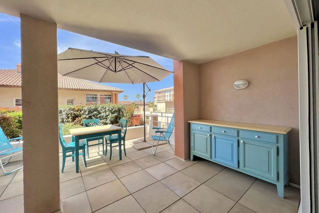 Nice Studio With Balcony Located In Frejus